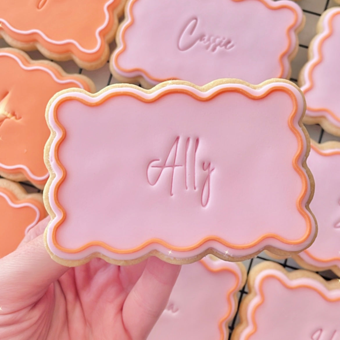 Waved Rectangle Place Card Cookies