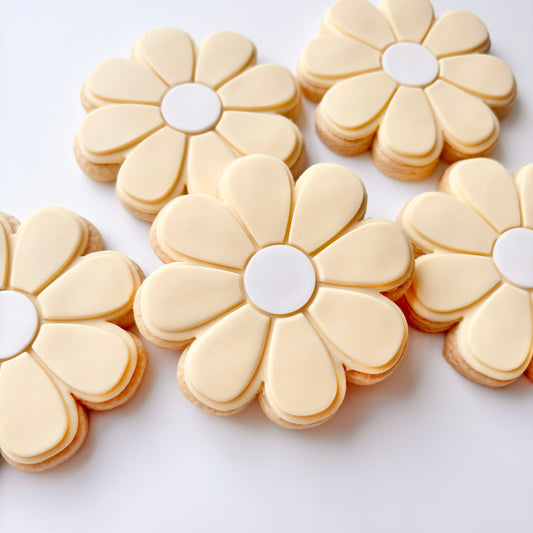 Daisy Cookies - Wide Petal