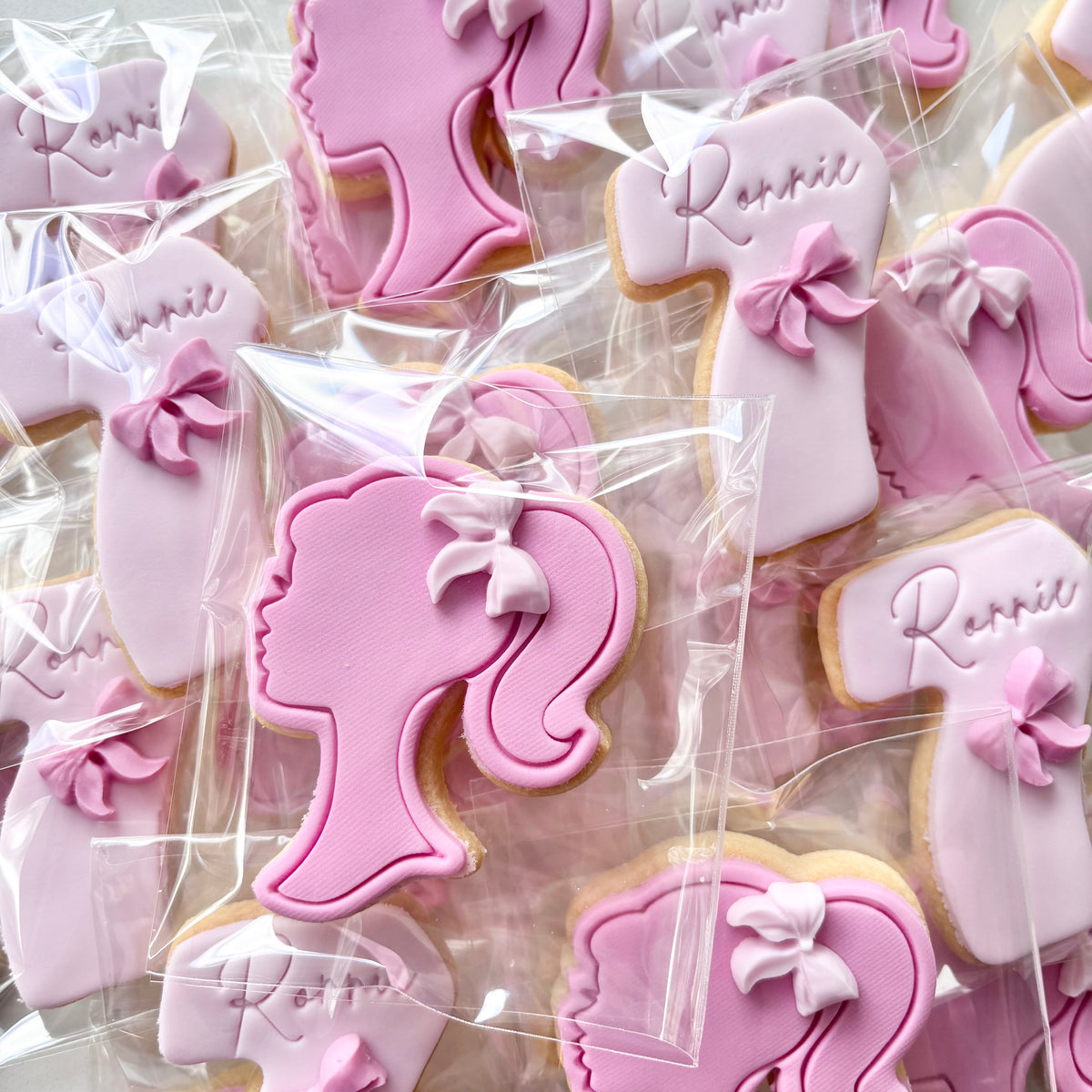 Doll Cookie Set
